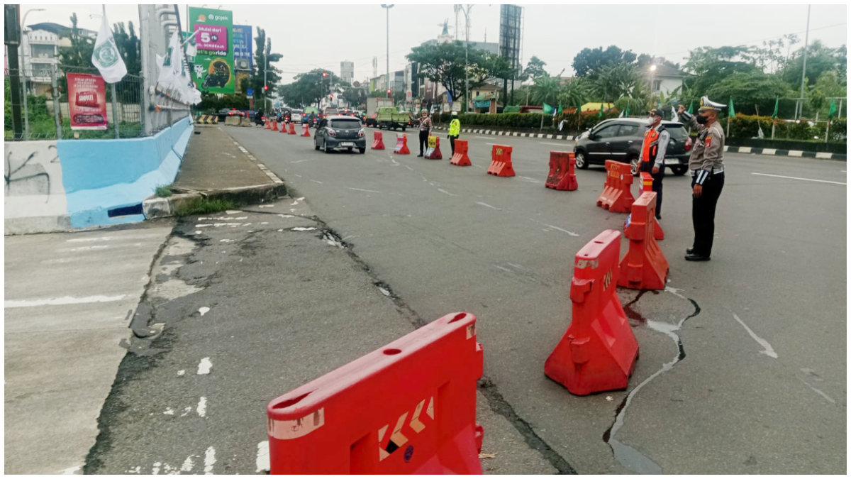 Rekayasa lalulintas Jalan Margonda Kota Depok Selasa pagi 28 Oktober 2025.