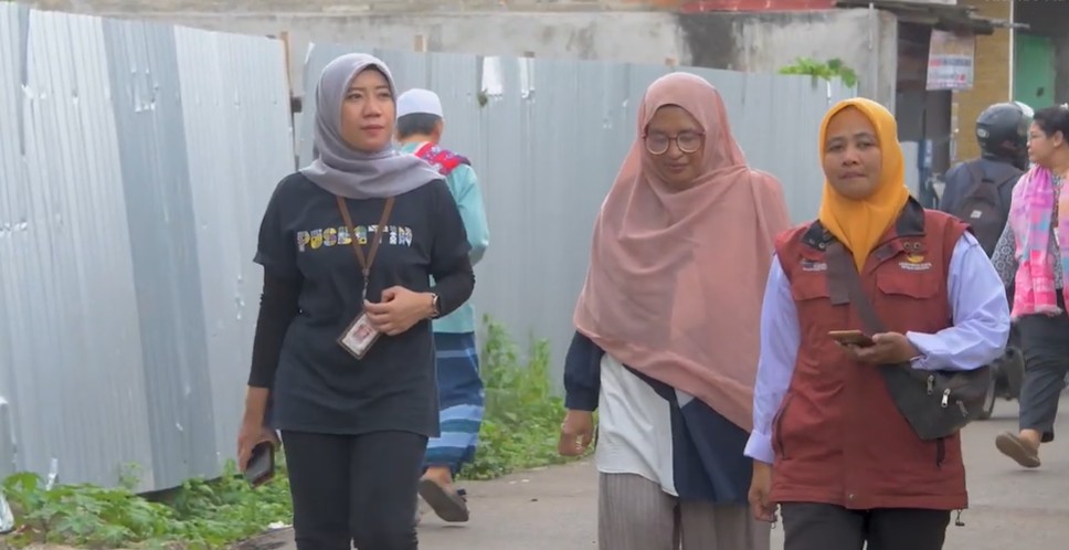 Ilustrasi proses penyaluran bansos PKH tahap keempat kepada KPM di daerah prioritas
