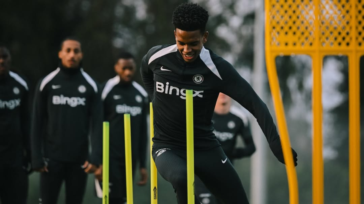 Para pemain Chelsea sedang berlatih jelang Carabao Cup.