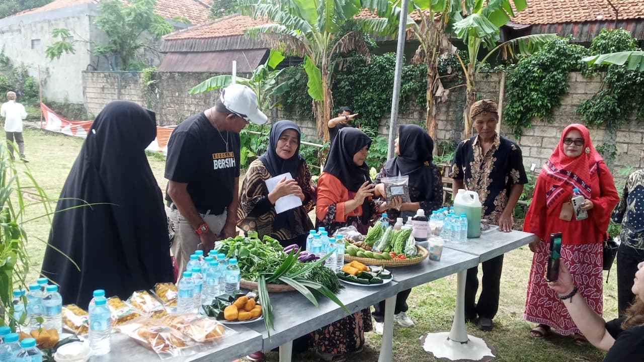Penilaian akhir Lomba Bogorku Bersih 2025 kategori pemukiman swadaya, RT 01 RW 07 Jl. Haurjaya I, Kelurahan Kebon Pedes, Kecamatan Tanah Sareal.