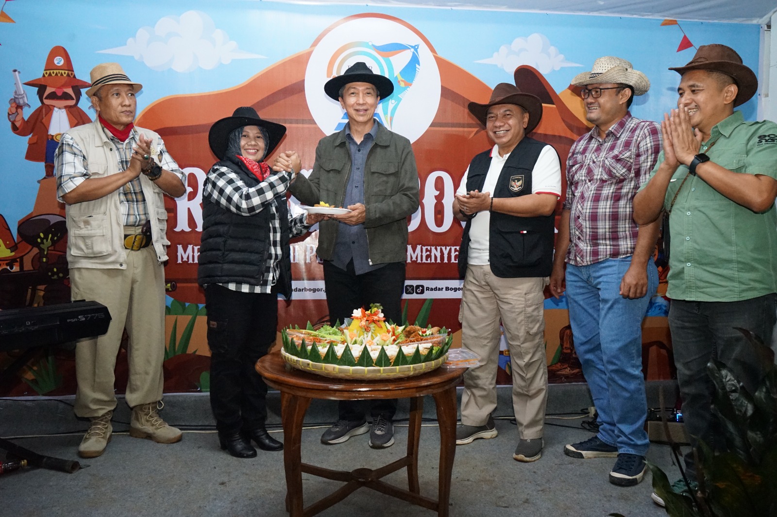 Ulang Tahun ke-27 Radar Bogor,  yang dirayakan di kawasan Grand Titik Kumpul, Muara Jaya, Kecamatan Caringin, Kabupaten Bogor, Sabtu 1 November 2025.