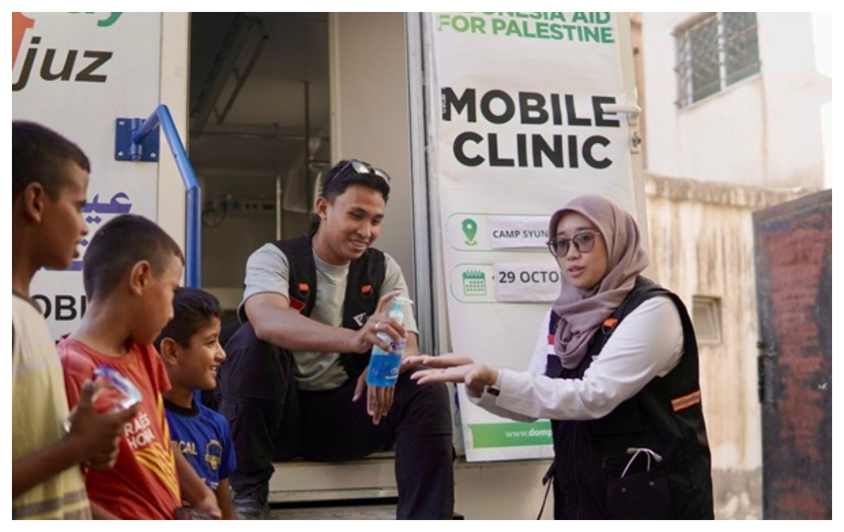 Lewat misi kemanusiaan yang tengah berlangsung di Ash-Shunah Al-Janubiyah, Yordania, Dompet Dhuafa kembali menebarkan kepeduliannya bagi para pengungsi Gaza.