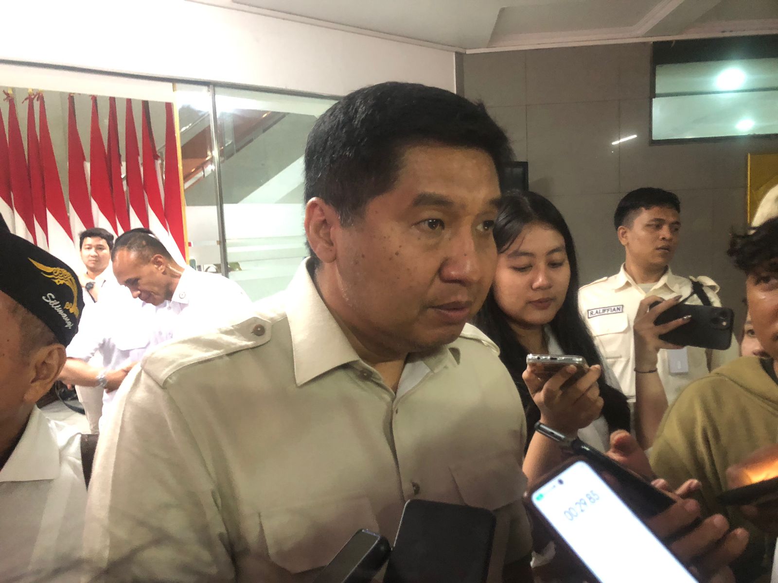Menteri Perumahan Kawasan Permukiman, Maruarar Sirait saat menyampaikan keterangan.
