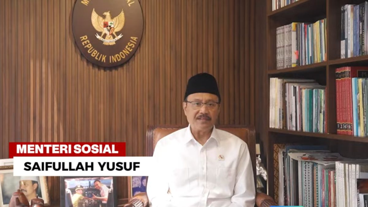 Menteri Sosial Saifullah Yusuf saat memaparkan tentang&nbsp;BLT&nbsp;Kesra.&nbsp;
