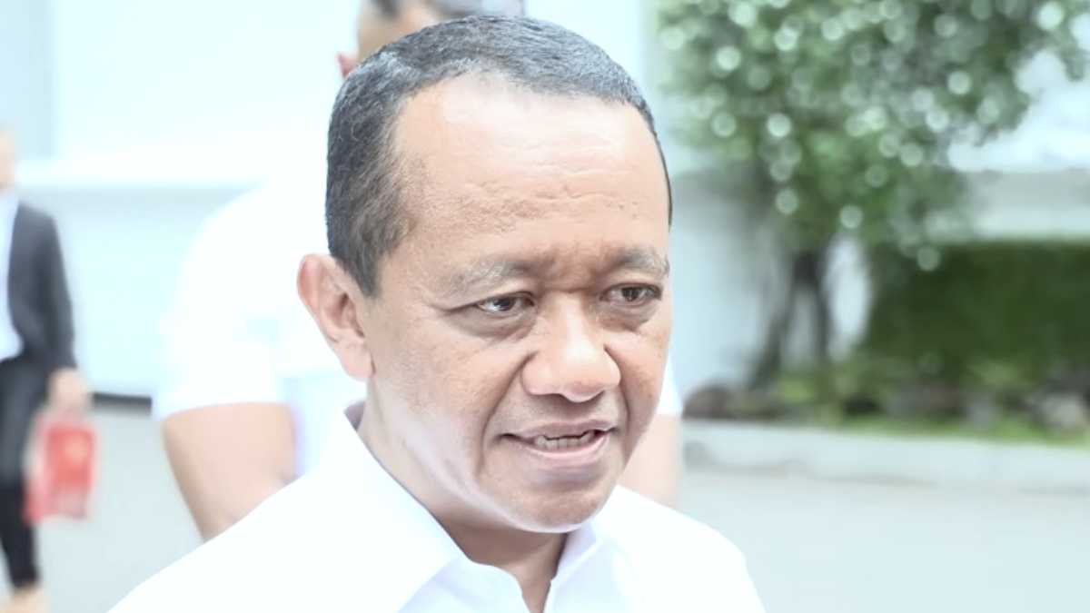 Menteri ESDM Bahlil Lahadalia di Istana Merdeka, Jakarta, Senin 3 November 2025.