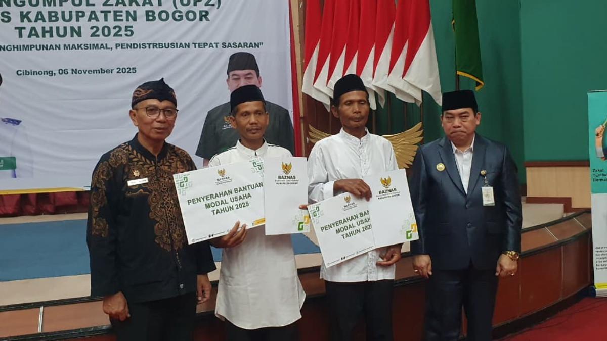 Rapat koordinasi dan evaluasi Unit Pengumpul Zakat (UPZ) Kabupaten Bogor di Gedung Tegar Beriman, Cibinong.