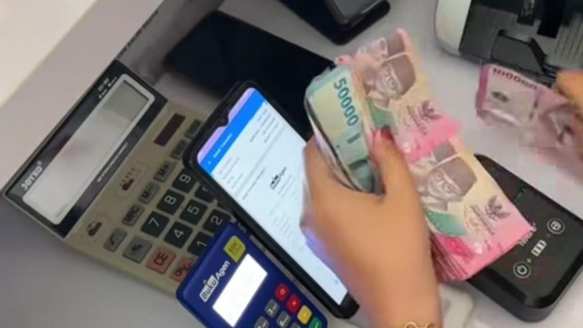 ilustrasi penarikan dana bansos PKH BPNT.
