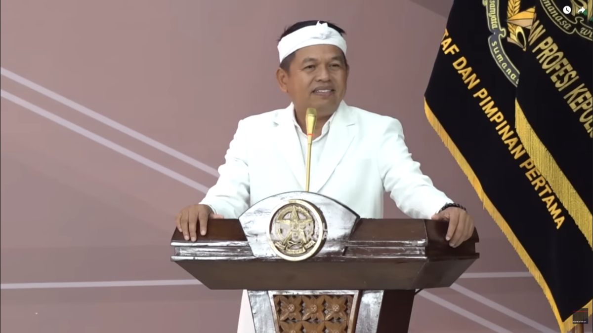 Gubernur Jawa Barat Dedi Mulyadi saat mengisi kuliah kebangsaan di Sespim Polri