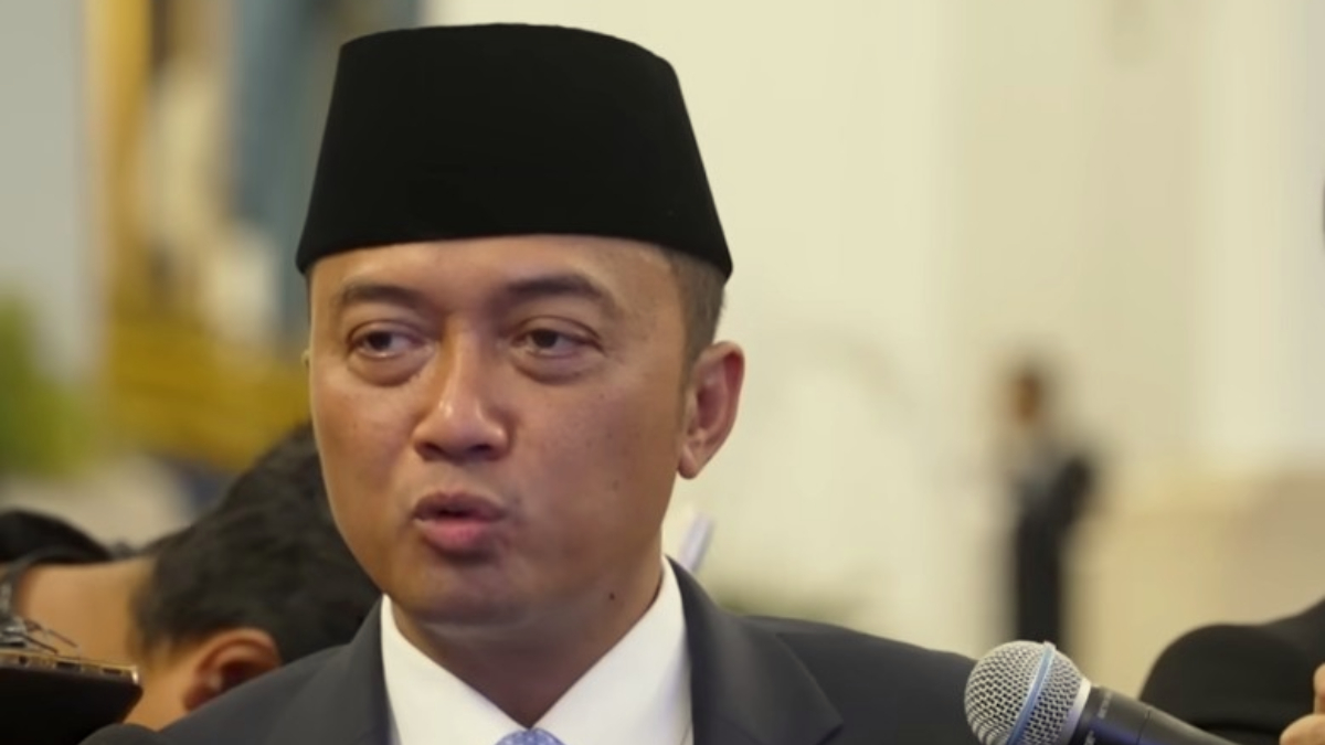 Menteri Sekretaris Negara, Prasetyo Hadi memberikan keterangan kepada wartawan.