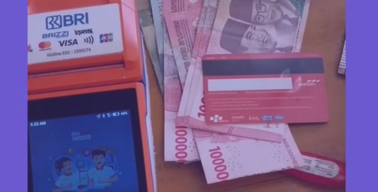 Kemensos telah menetapkan kategori utama penerima bansos reguler dan bantuan tambahan