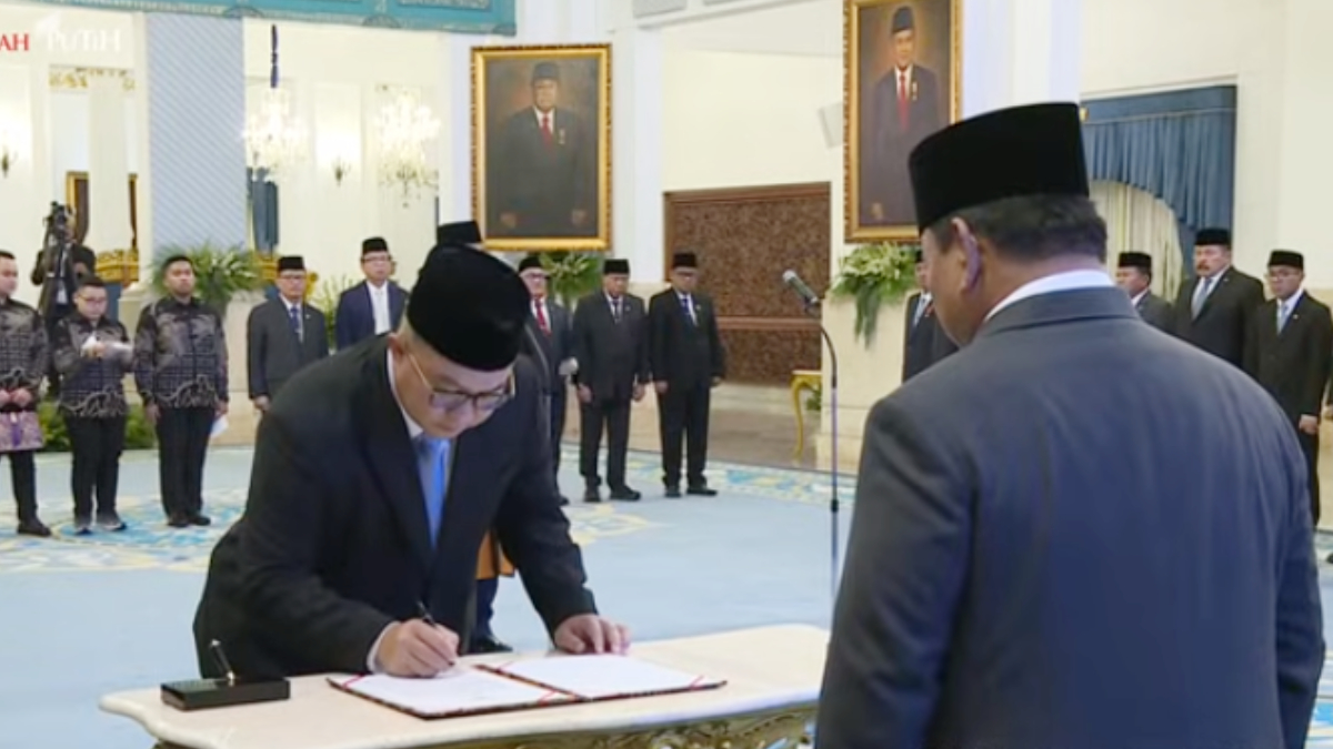 Rektor IPB University Prof. Arif Satria dilantik Presiden RI Prabowo Subianto sebagai Kepala BRIN, Senin, 10 November 2025.