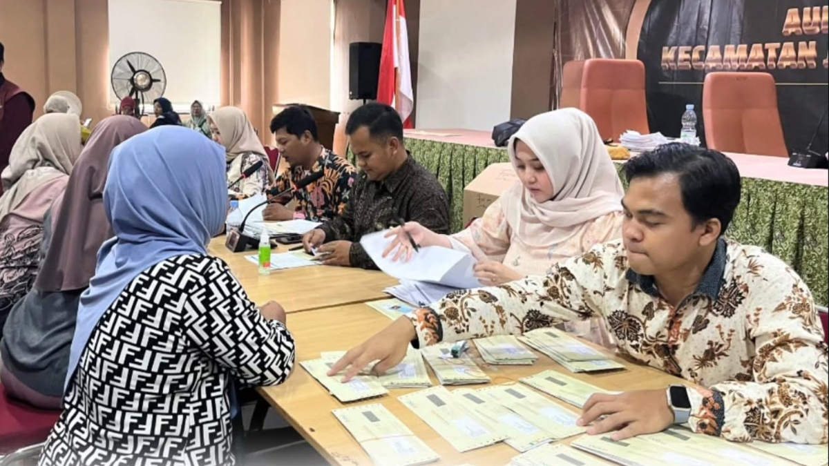 Ilustrasi penyaluran bansos BPNT.