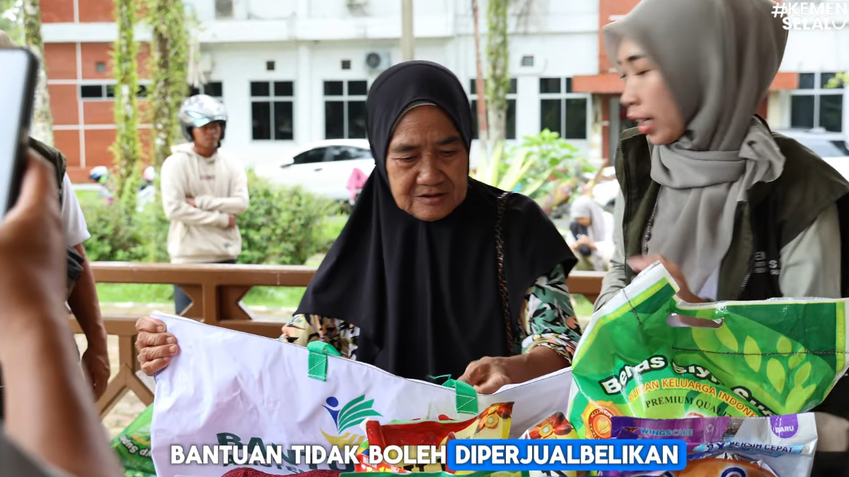 Ilustrasi penyaluran bansos