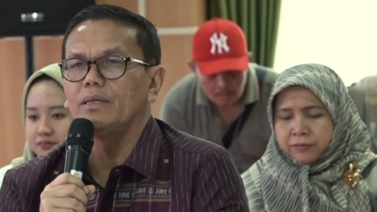 Anggota Komisi X DPR RI Sadam Sinaga saat memberikan keterangan.