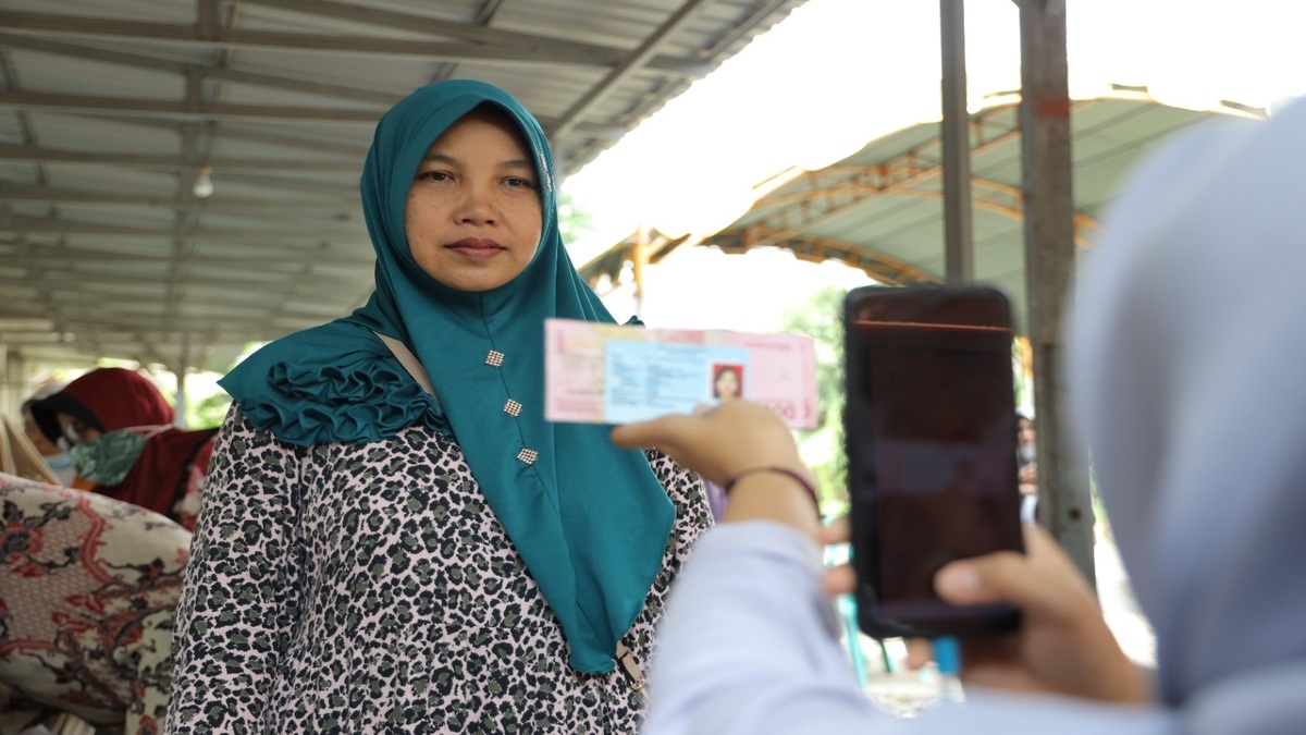 KPM menerima bansos PKH BPNT