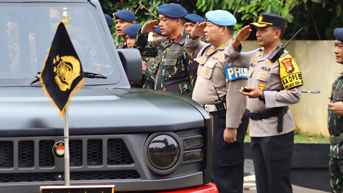 Kapolres Metro Depok Kombes Pol Abdul Waras menghadiri syukuran HUT ke-80 Korps Brimob di Gedung Satya Haprabu Mako Brimob Kelapa Dua Depok Jumat, 14 November 2025.