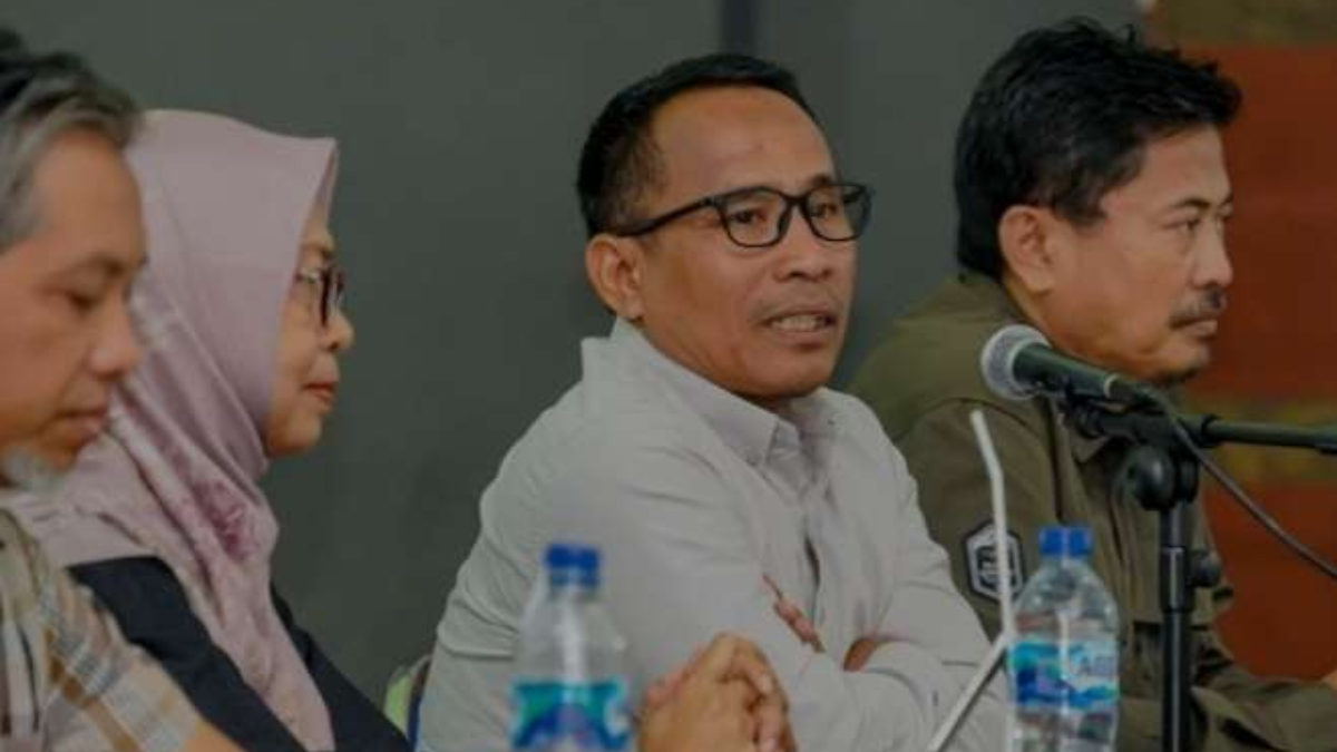 Kepala Dinas Pendidikan (Kadisdik) Jawa Barat, Purwanto, dalam kegiatan pembinaan SMA Terbuka