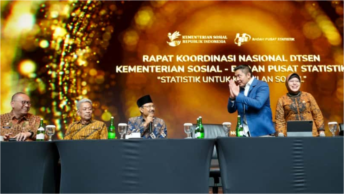 Sekretaris Kabinet Merah Putih Letkol Teddy Indra Wijaya hadir dalam&nbsp;Rakornas Data Tunggal Sosial Ekonomi Nasional (DTSEN).
