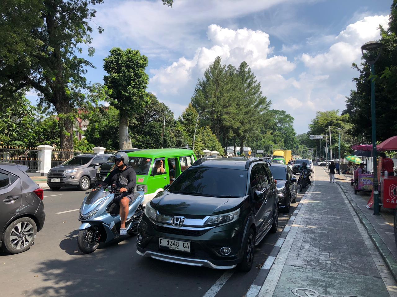 Ilustrasi arus lalu lintas di sekitar SSA Kebun Raya Bogor, Kota Bogor, yang bakal menjadi salah satu titik pantauan operasi zebra Polresta Bogor Kota.