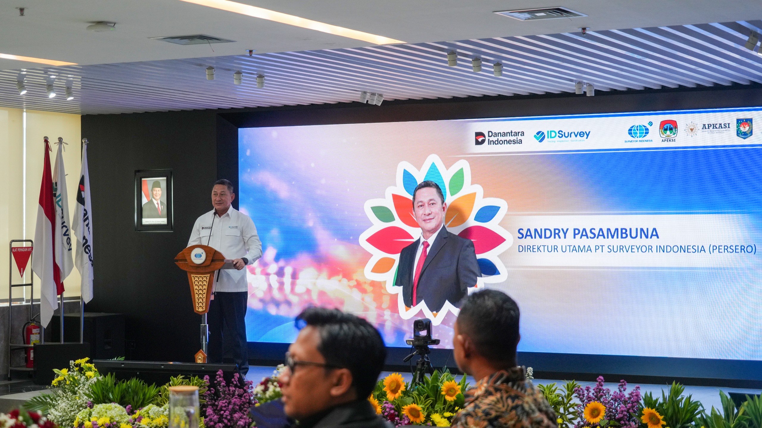 PT Surveyor Indonesia (Persero) sukses menyelenggarakan Penjurian Akhir Top 5 Kabupaten dan Kota untuk Program I-SIM 2025.