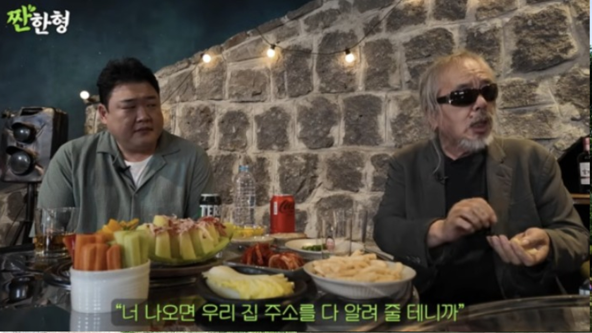 Jeon In kwon dalam sebuah video terbaru yang diunggah di kanal YouTube Salty Brother Shin Dong-yup pada 17 November 2025.