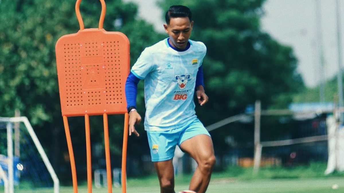 Salah satu pemain andalan Persib, Beckham Putra Nugraha saat berlatih.