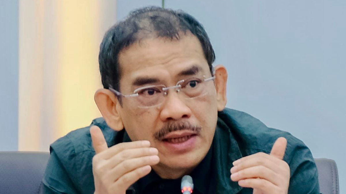 Anggota Komisi VI DPR RI, Asep Wahyuwijaya saat menjelaskan paparannya.