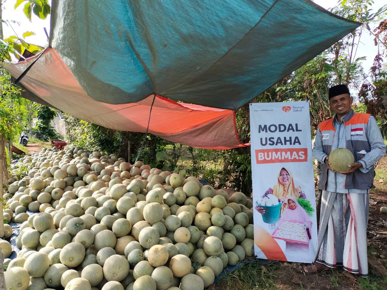 Salah satu penerima manfaat bantuan dari Rumah Zakat, untuk meningkatkan kesejahteraan masyarakat.