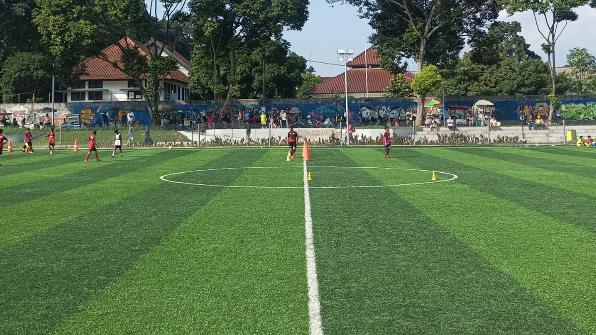 Lapangan Mini Soccer Taman Manunggal Kota Bogor.