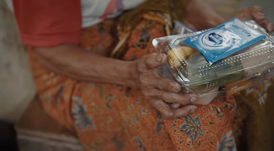 Penyaluran bansos permakanan yang cair bersamaan dengan 8 bantuan lainnya