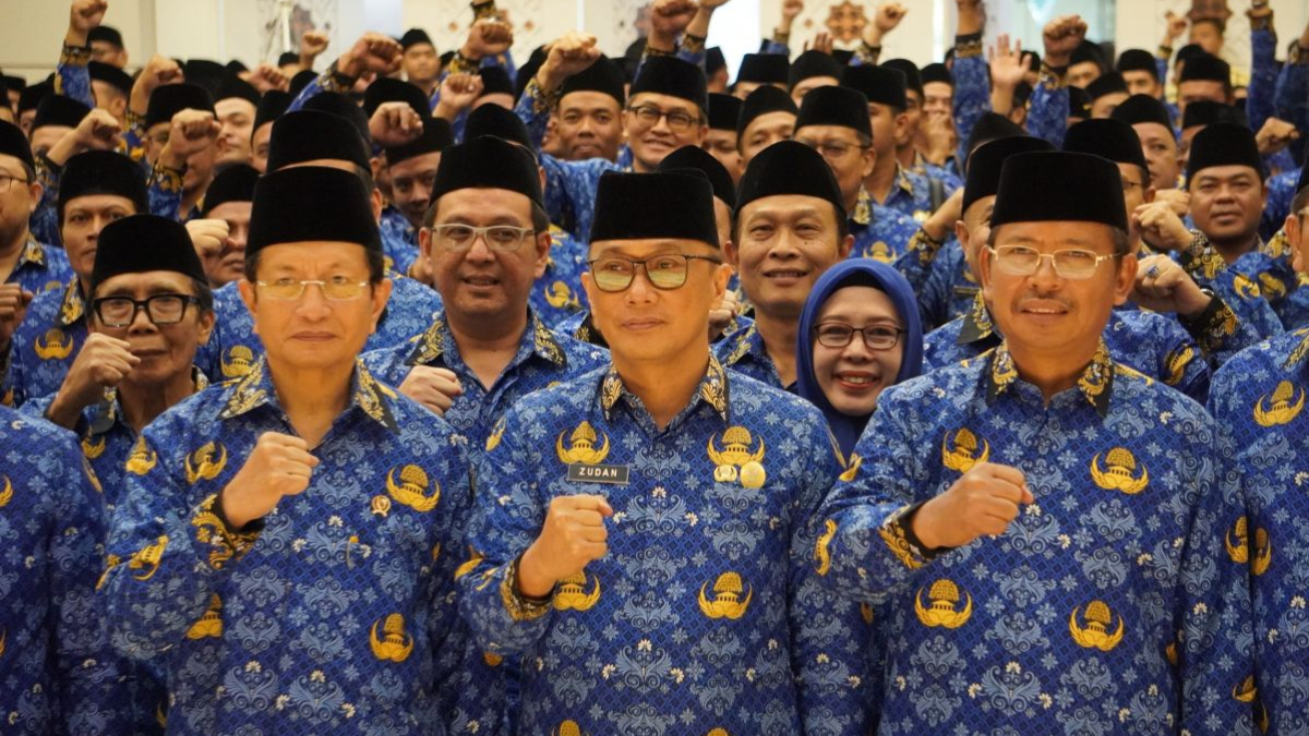 Kepala BKN menghadiri pelantikan 13.224 PPPK formasi tahun 2024 di lingkungan Kementerian Agama.