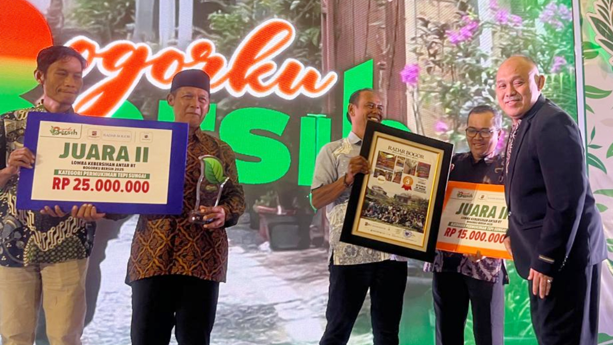 Warga RT 02 RW 03 Kelurahan Sindangrasa, Kecamatan Bogor Timur Kota Bogor meraih juara&nbsp;3&nbsp;lomba Bogorku Bersih 2025 kategori Permukiman Tepi Sungai.