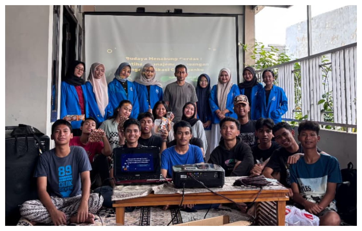 Mahasiswa Universitas Bina Sarana Informatika (UBSI) melaksanakan PKM di Desa Waringin Jaya, Kecamatan Bojonggede, Kabupaten Bogor.