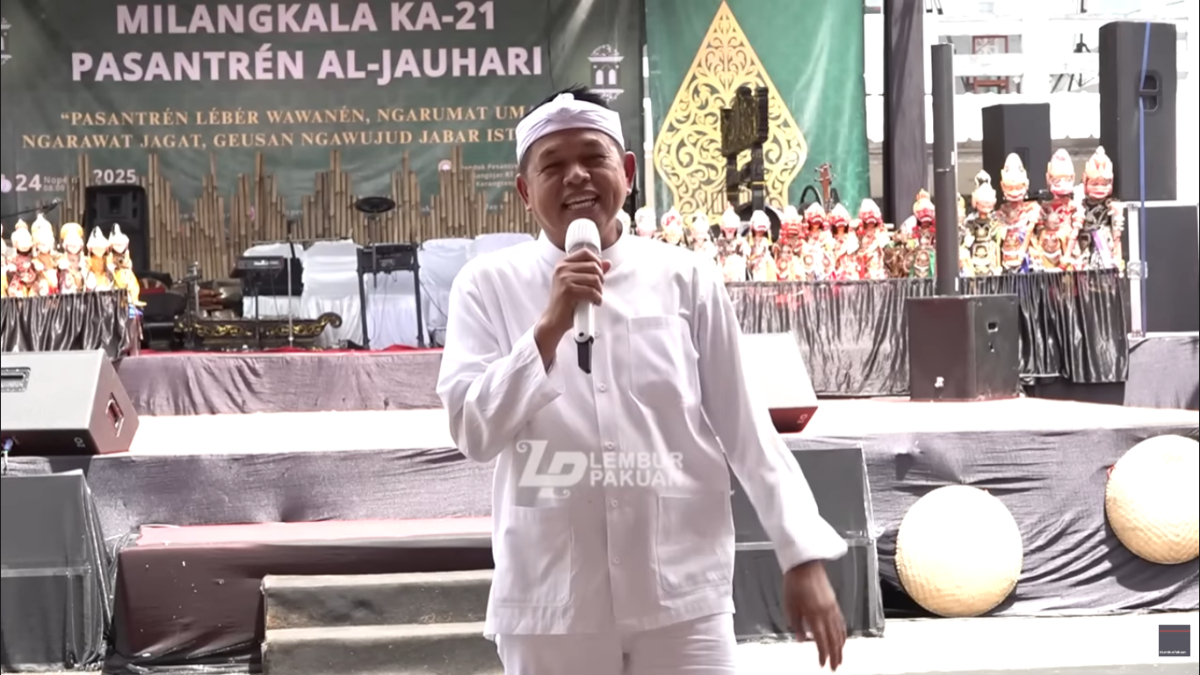 Gubernur Jawa Barat Dedi Mulyadi