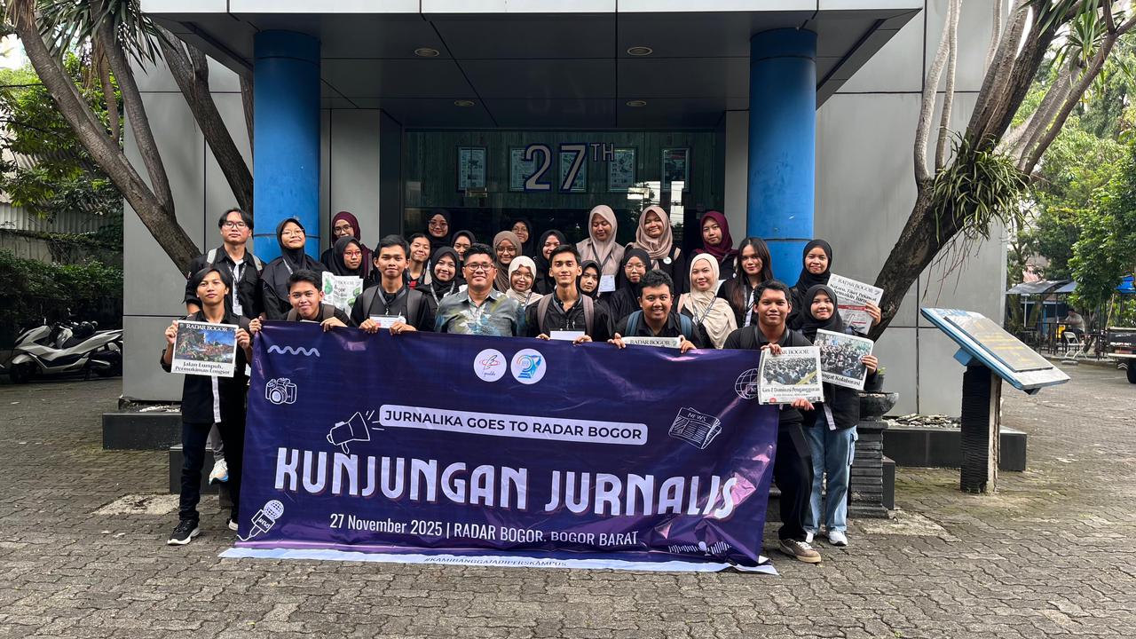 Mahasiswa Jurnalistik Politeknik AKA Bogor (Jurnalika) melakukan kunjungan ke kantor media Radar Bogor, Kamis 27 November 2025.