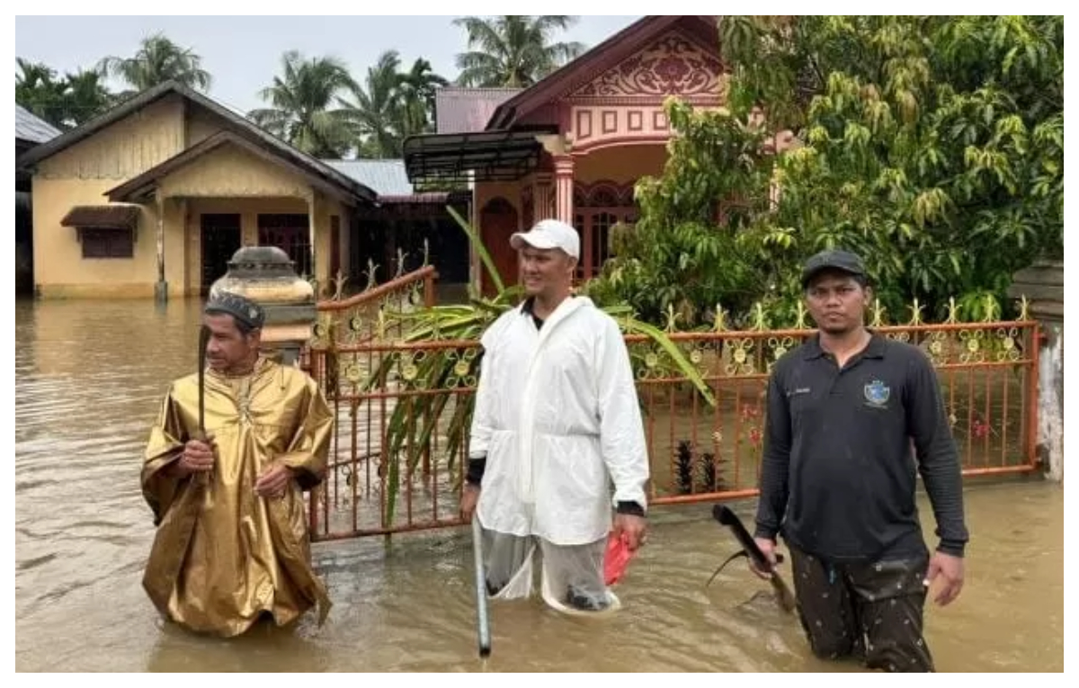 ILUSTRASI: Banjir masih merendam wilayah Kabupaten Aceh Utara, Provinsi Aceh, hingga hari ini Kamis, 27 November 2025.