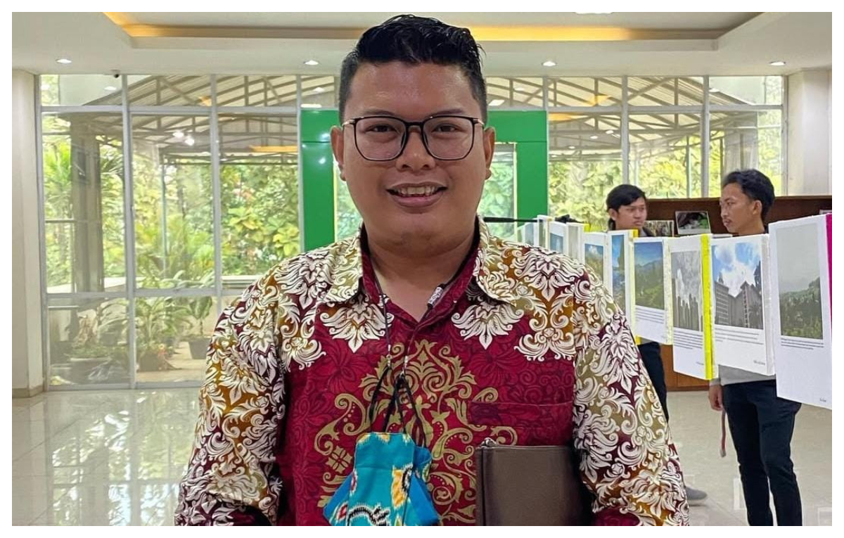 Akademisi Ilmu Komunikasi UIKA Bogor sekaligus kandidat Doktor Komunikasi Politik Unpad, Yama Sumbodo.
