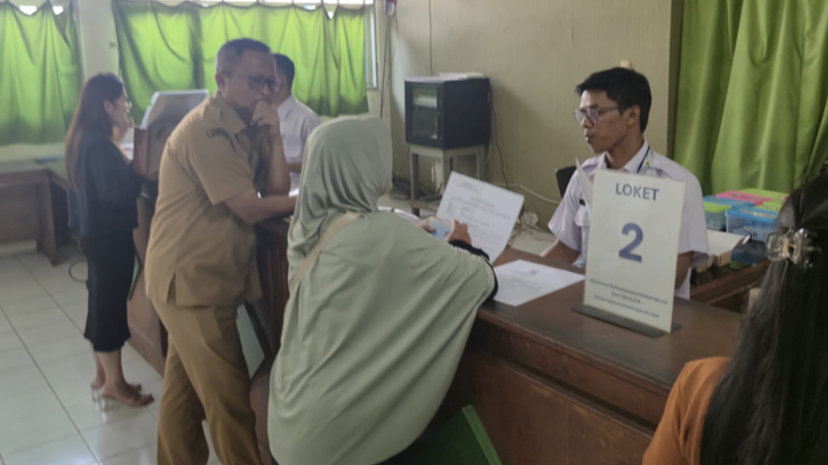 Ilustrasi pelayanan administrasi kependudukan