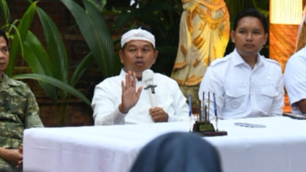 Gubernur Jawa Barat Dedi Mulyadi
