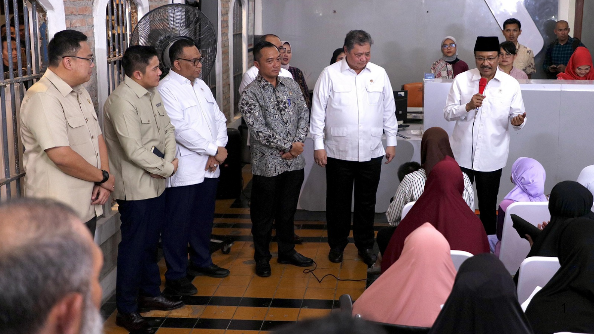Pertemuan antara KPM dengan beberapa menteri, salah satunya Gus Ipul selaku Menteri Sosial.