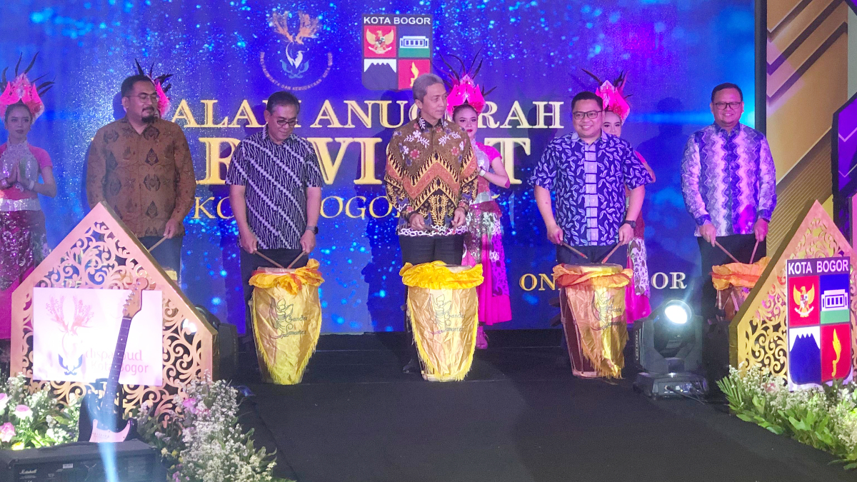 Ceremony Malam Anugerah Pariwisata Tingkat Kota Bogor, Jumat, 5 Desember 2025.