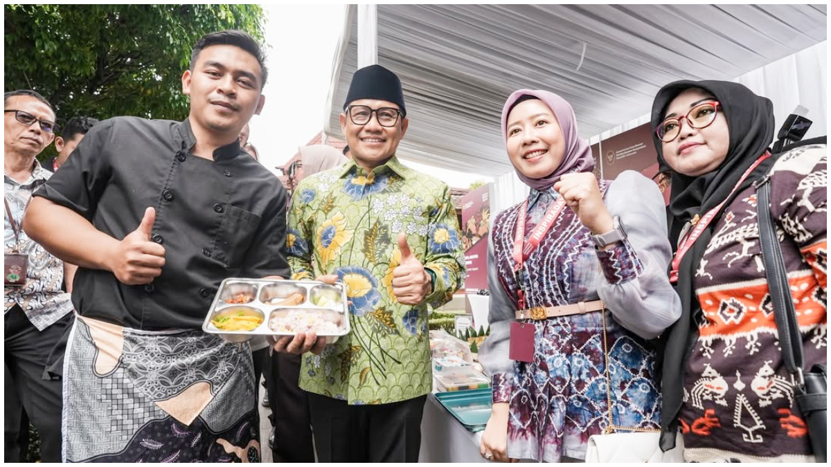Menko PM Cak Imin pada kegiatan di kawasan TMII Selasa 9 Desember 2025.