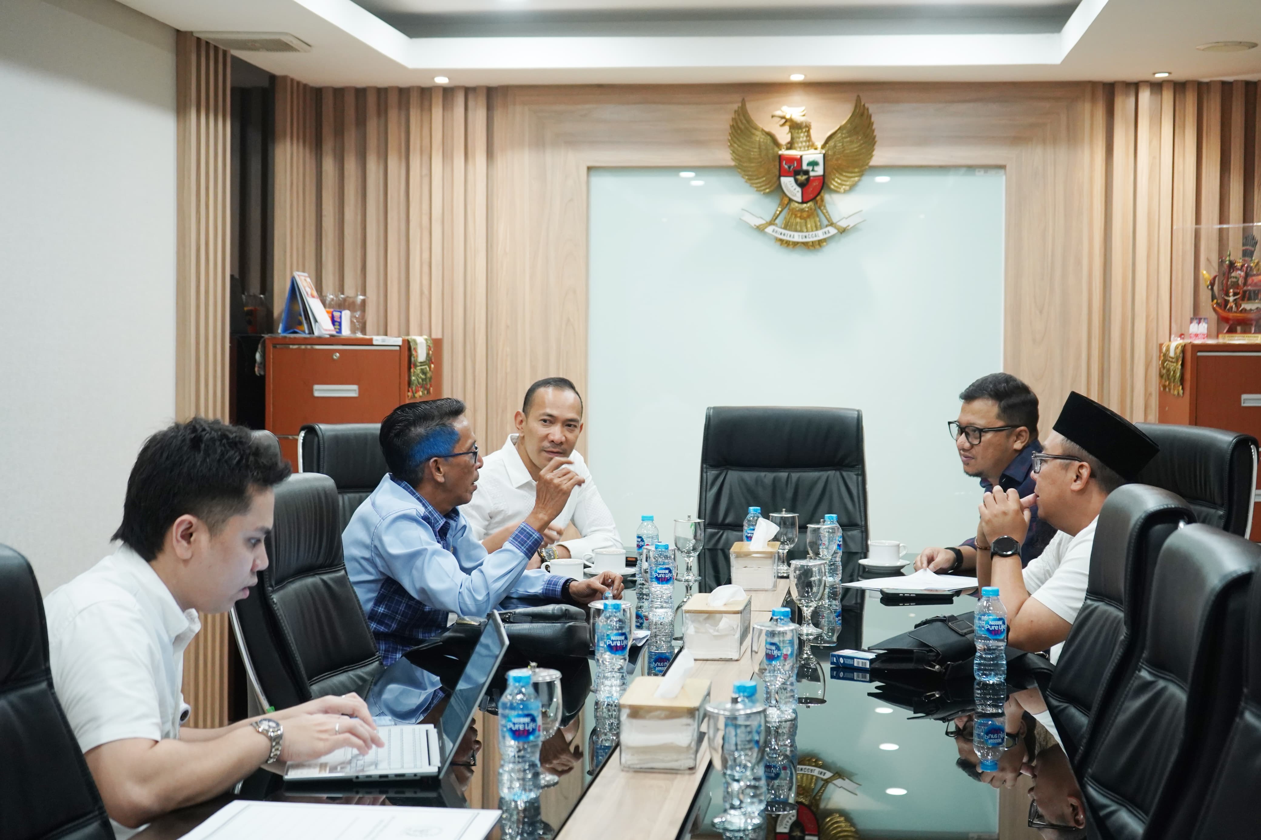 DPRD Kota Bogor meneruskan berbagai aspirasi masyarakat kepada DPR-RI.