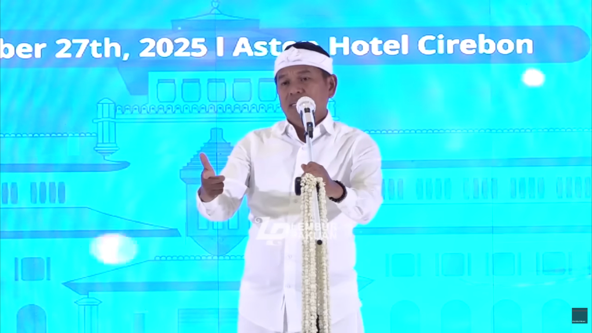 Gubernur Jawa Barat Dedi Mulyadi saat menghadiri sebuah acara. &nbsp;