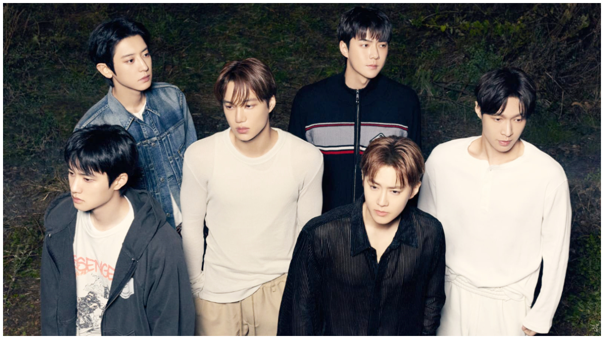 Trailer Sinematik berjudul REVERXE milik EXO dari SM Entertaiment.