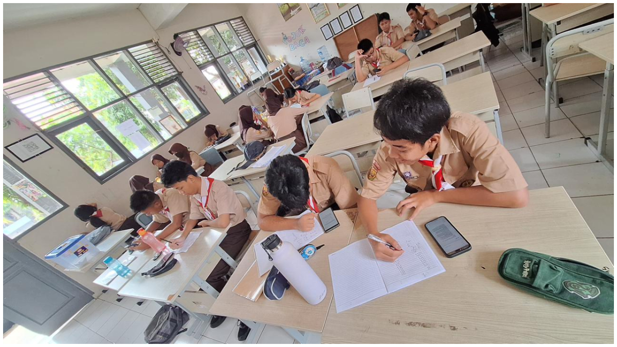 Siswa SMPN 5 Kota Bogor yang tengah mengikuti G Olympiade.