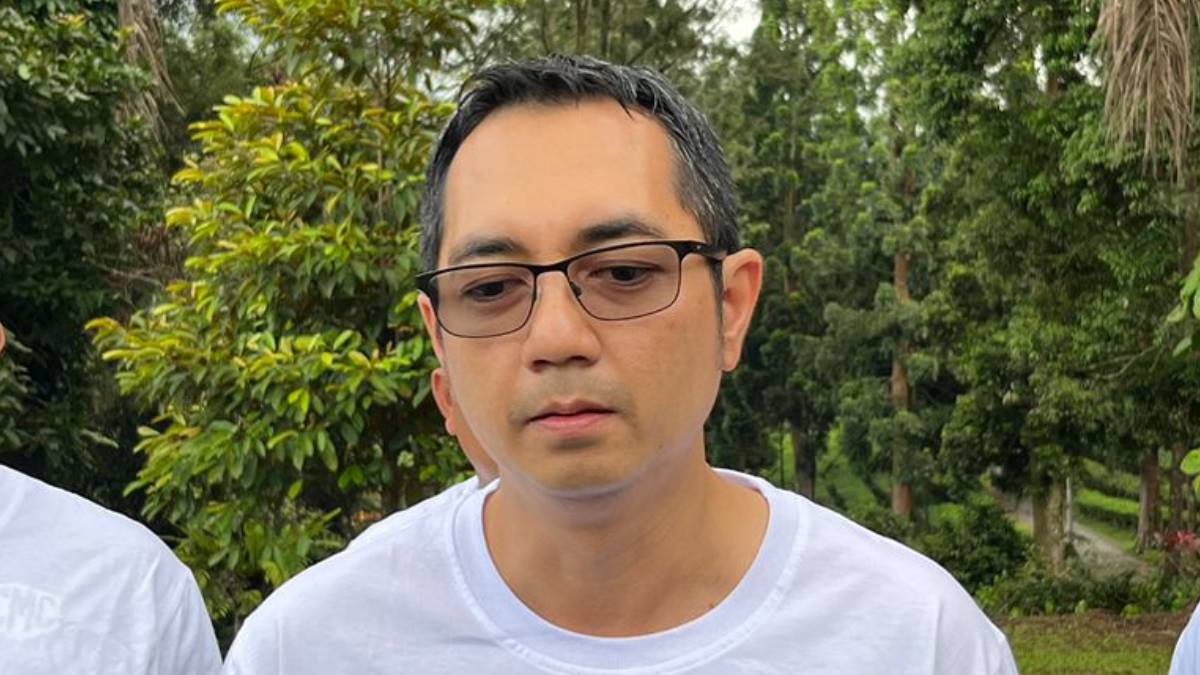 Kepala Kejaksaan Negeri (Kajari) Kabupaten Bogor Denny Achmad saat memberi keterangan kepada wartawan.