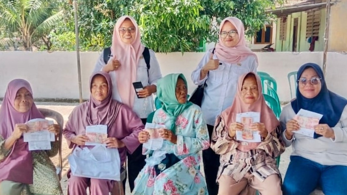 Ilustrasi penarikan dana bansos