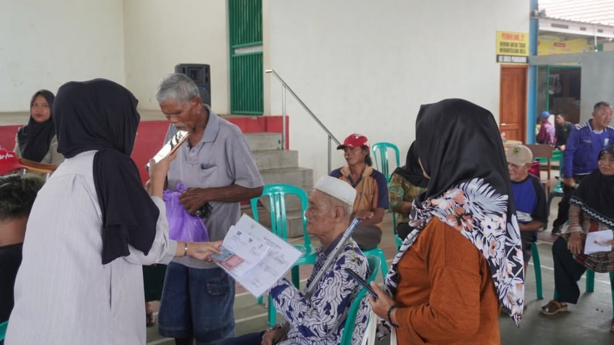 Ilustrasi penyaluran dana bansos BLT Kesra