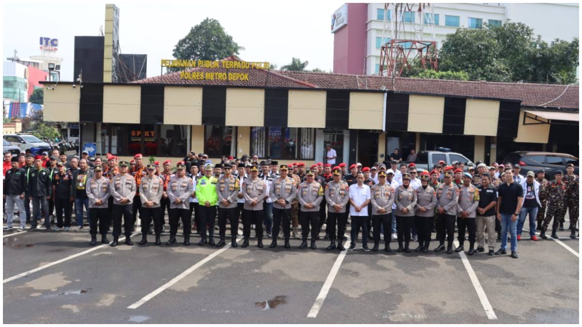 Kapolres Metro Depok mengumpulkan ormas untuk bersama menangkal radikalisme.